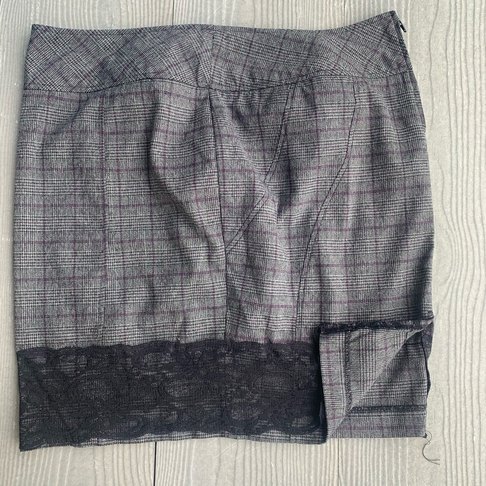 Plaid pencil skirt